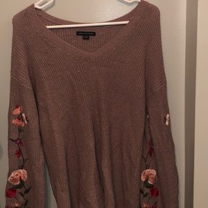 American Eagle Sweater